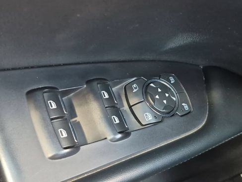 Used 2019 Lincoln Nautilus Reserve AWD/4WD image 30