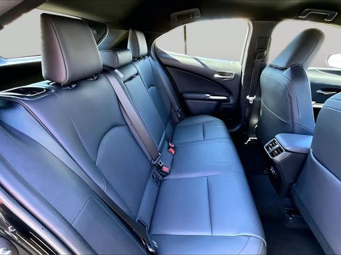 Used 2022 Lexus UX 200 w/ Accessory Package (Z1) FWD image 19