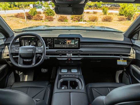 New 2027 Kia Telluride SX FWD image 18