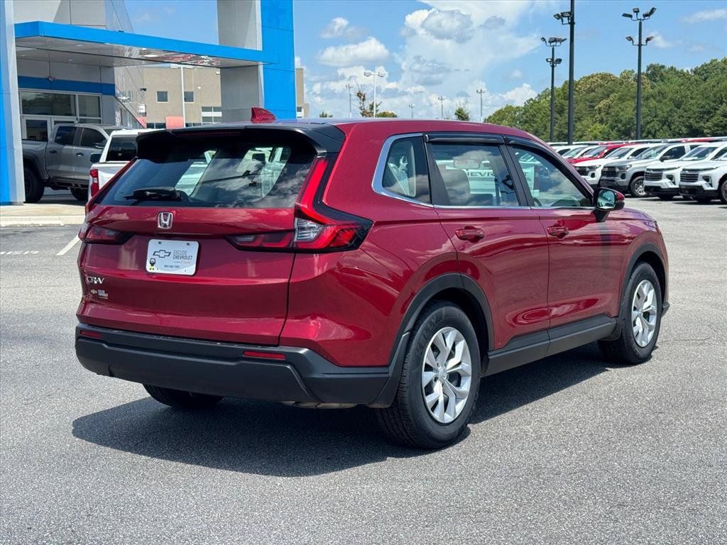 Used 2024 Honda CR-V LX image 3