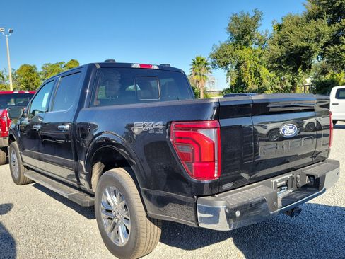 New 2025 Ford F150 Lariat w/ Equipment Group 501A Mid image 5