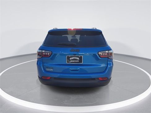 New 2026 Jeep Compass Latitude image 7