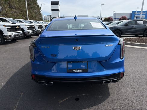 Used 2025 Cadillac CT4 V RWD image 9