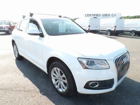 Used 2015 Audi Q5 2.0T Premium Plus w/ Technology Package image 6