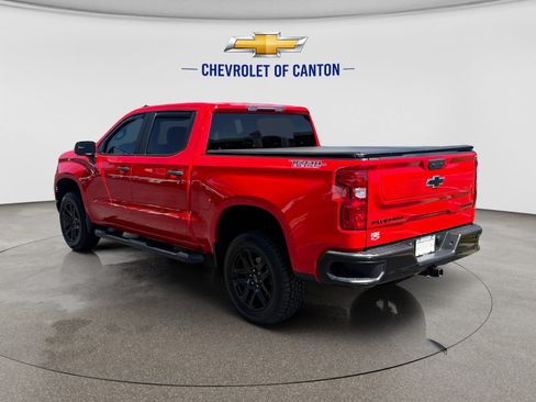 Used 2024 Chevrolet Silverado 1500 Custom Trail Boss w/ Turbomax Blackout Package AWD/4WD image 7