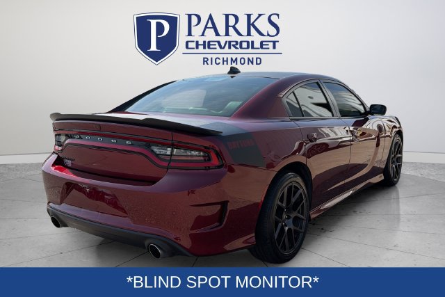 Used 2017 Dodge Charger R/T RWD image 8