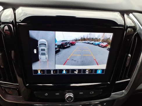 Used 2023 Chevrolet Traverse Premier w/ Redline Edition image 29