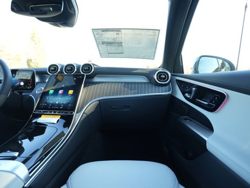 New 2026 Mercedes-Benz GLC 300 4MATIC image 24