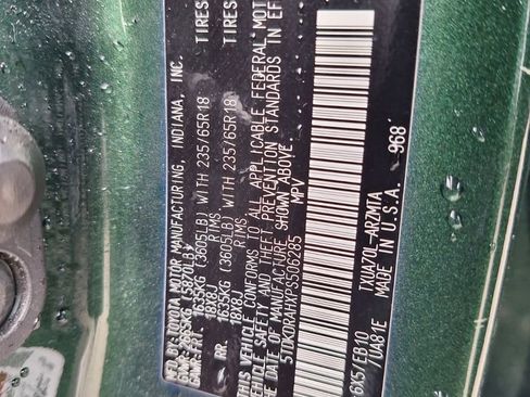 Used 2023 Toyota Highlander XLE image 35