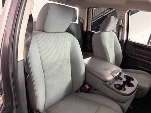 Used 2017 RAM 1500 Express image 22