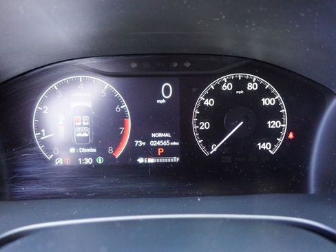 Used 2025 Honda CR-V EX image 15