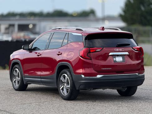 Used 2019 GMC Terrain SLT w/ Preferred Package FWD image 9