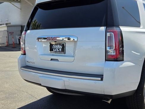 Used 2019 GMC Yukon Denali w/ Denali Ultimate Package AWD/4WD image 5