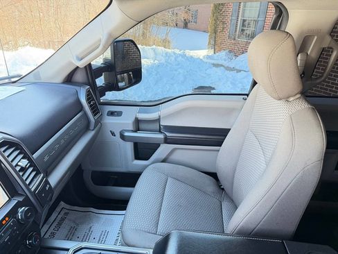 Used 2020 Ford F250 XLT w/ XLT Premium Package image 19