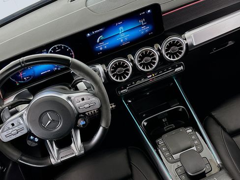 Used 2023 Mercedes-Benz GLB 35 AMG 4MATIC image 19