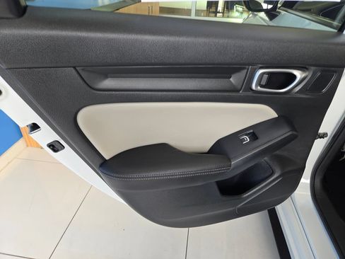 Certified 2024 Honda Civic EX-L image 16