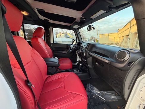 Used 2017 Jeep Wrangler Unlimited Sport w/ Quick Order Package 24S image 10