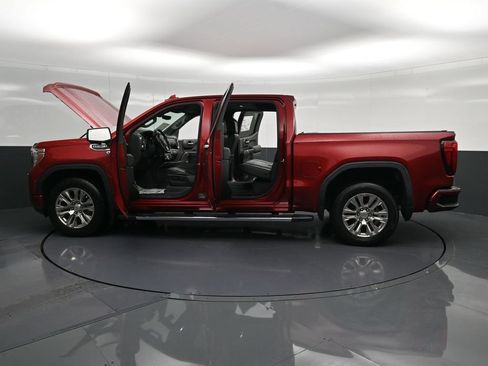 Used 2019 GMC Sierra 1500 Denali w/ Technology Package AWD/4WD image 38