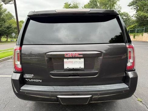 Used 2018 GMC Yukon SLT w/ Open Road Package image 6