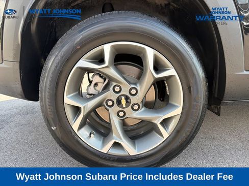 Used 2024 Chevrolet Trax LT FWD image 9