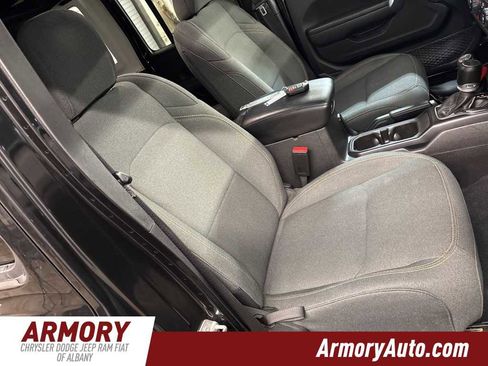 Used 2024 Jeep Wrangler Willys image 36