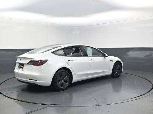 Used 2023 Tesla Model 3 Standard Range RWD image 7