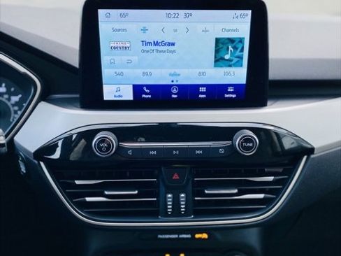 Used 2022 Ford Escape SE w/ Convenience Package image 13