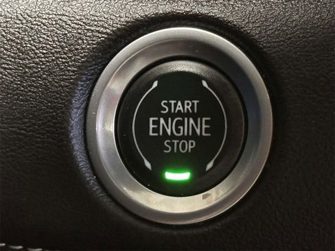 Used 2023 Cadillac Escalade Premium Luxury image 28