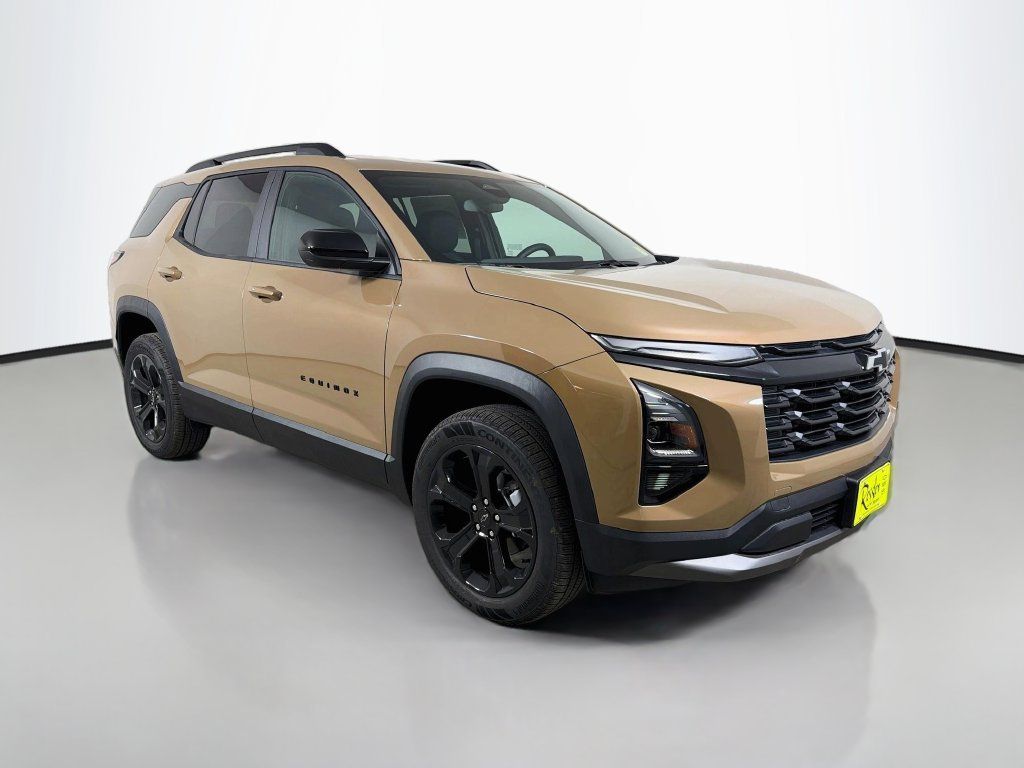 New 2027 Chevrolet Equinox LT w/ Convenience Package II AWD/4WD image 3