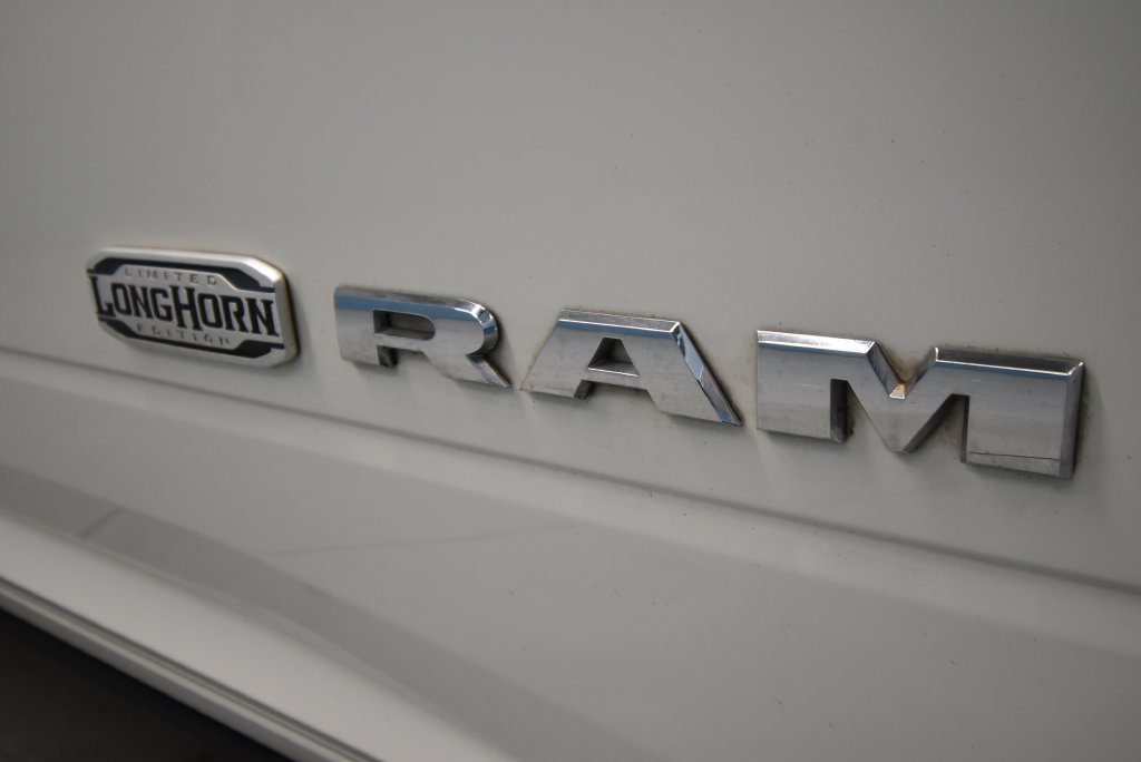 Used 2022 RAM 3500 Limited AWD/4WD image 43