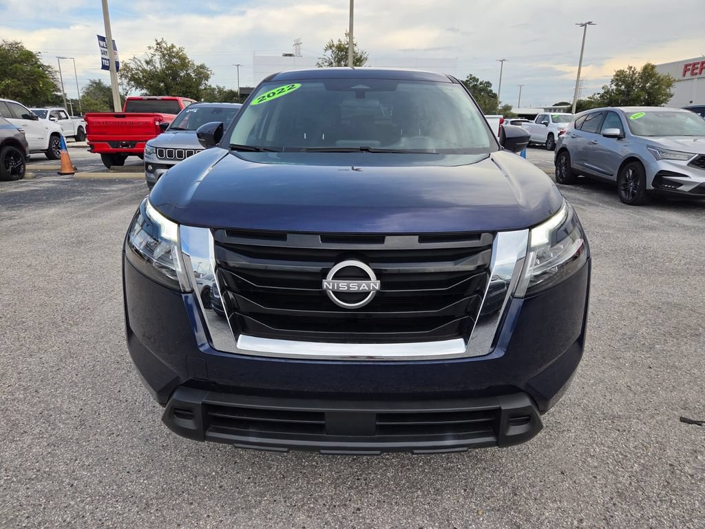 Used 2022 Nissan Pathfinder S FWD image 18