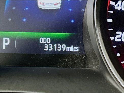 Used 2023 Toyota Camry XSE image 9