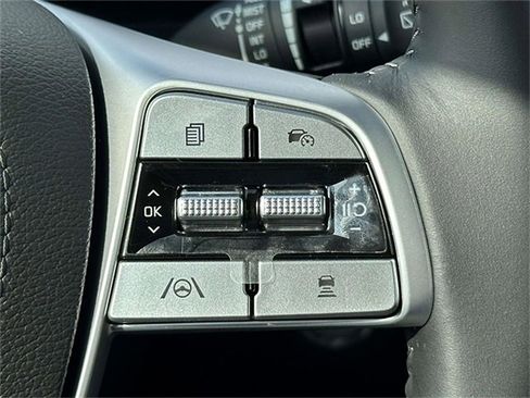 New 2025 Kia Telluride S image 13