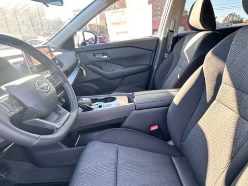 New 2026 Nissan Rogue SV image 24