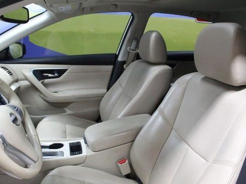 Used 2018 Nissan Altima 2.5 SL FWD image 19