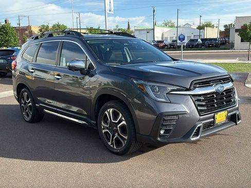 Certified 2023 Subaru Ascent Touring AWD/4WD image 3