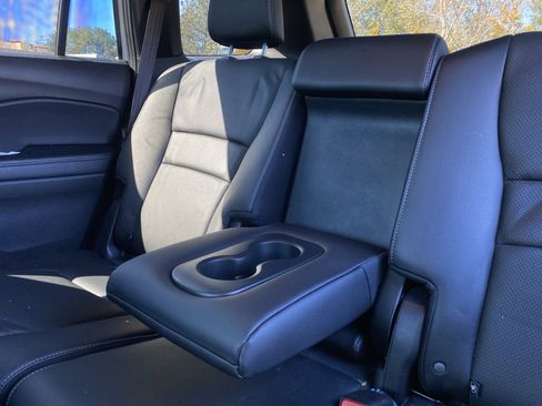 Used 2024 Honda Passport EX-L image 23