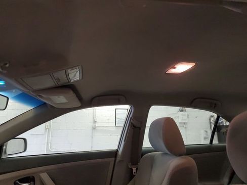 Used 2009 Toyota Camry image 22