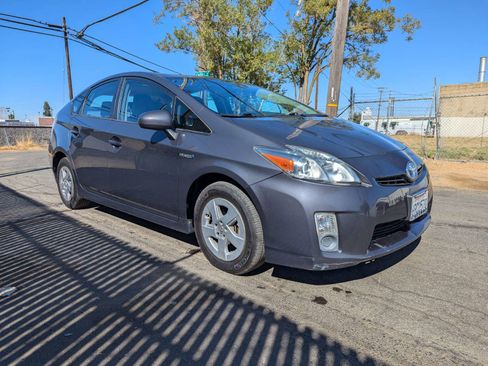 Used 2011 Toyota Prius image 6