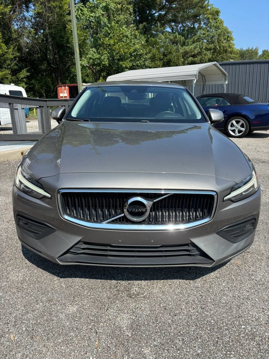 Used 2021 Volvo S60 T5 Momentum FWD image 7
