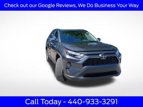 Used 2022 Toyota RAV4 XLE Premium AWD/4WD image 14