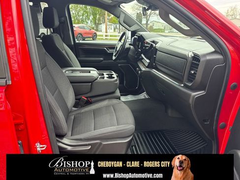 Used 2024 Chevrolet Silverado 1500 LT AWD/4WD image 19