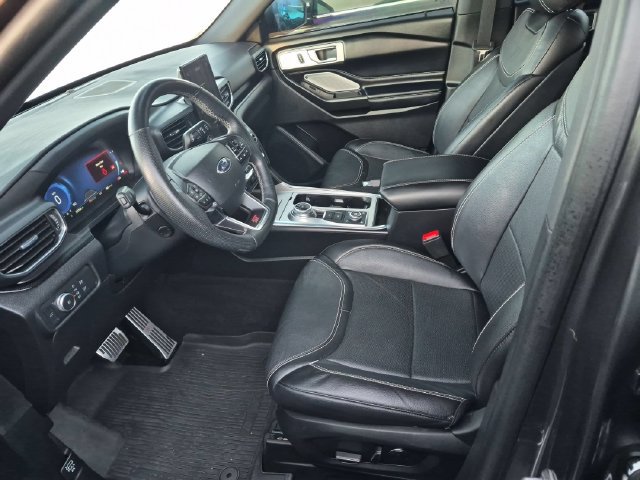 Used 2020 Ford Explorer ST w/ ST Street Pack AWD/4WD image 15