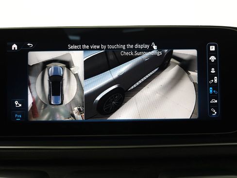 Used 2024 Mercedes-Benz GLS 450 4MATIC image 24