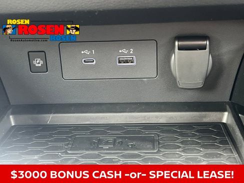 New 2025 Nissan Altima 2.5 SR w/ SR Premium Package image 28