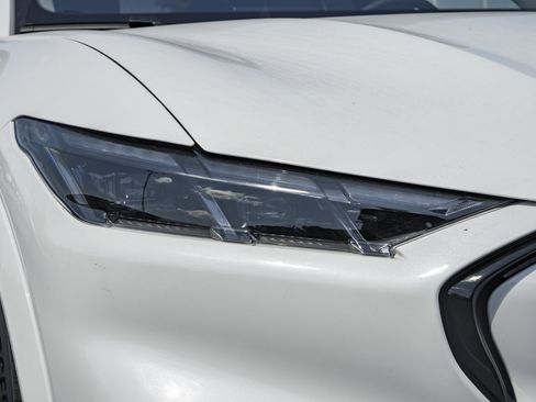 New 2025 Ford Mustang Mach-E Premium image 12