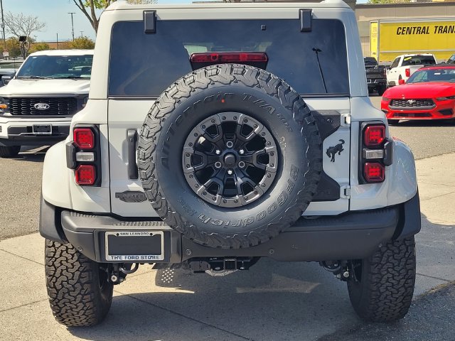 New 2026 Ford Bronco Raptor w/ Interior Carbon Fiber Pack AWD/4WD image 7