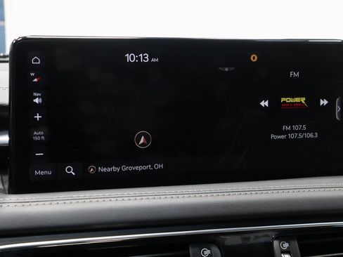 Used 2023 Genesis G70 2.0T image 4