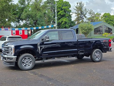 New 2025 Ford F350 Lariat w/ FX4 Off-Road Package image 32