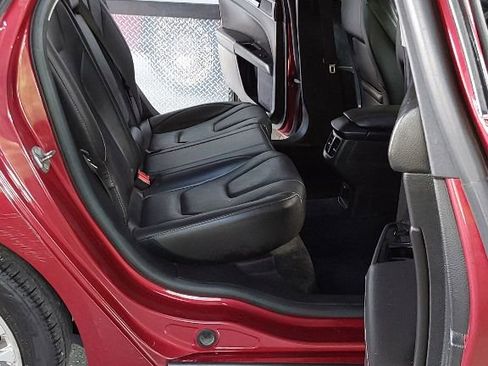 Used 2016 Ford Fusion Titanium image 15